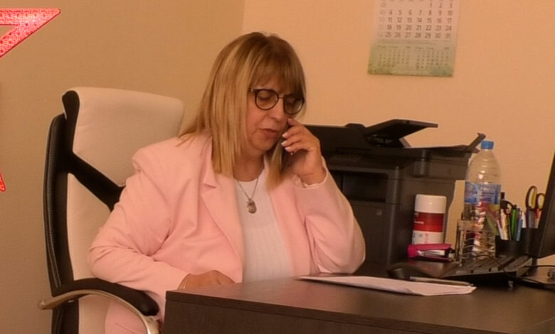 Цонка Печилова - директор на ОУ "Стою Шишков" - Смолян.